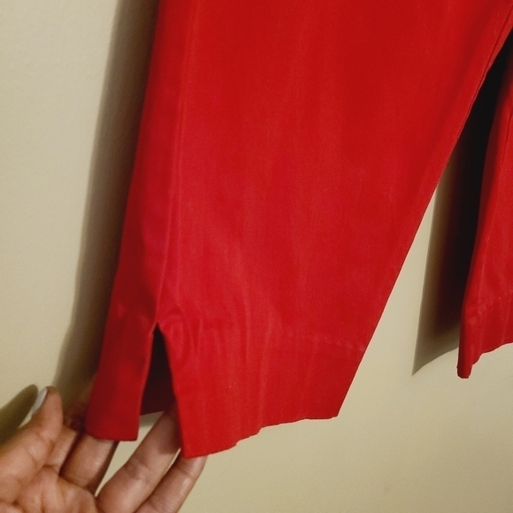 Duckhead | Women's Red Cropped Athleisure Capri Pants (Size 12) - Picture 9 of 10